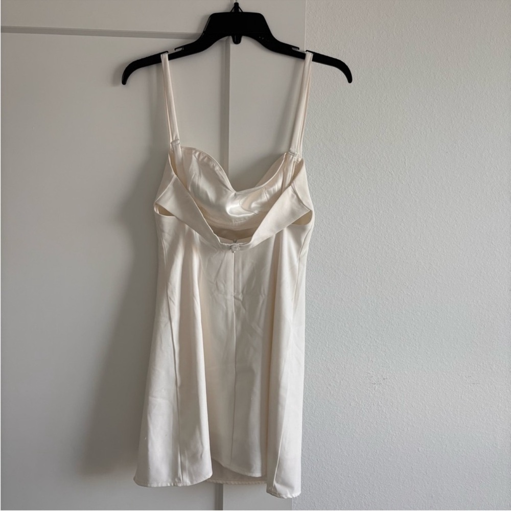 Princess Polly white dress size small - Picture 3 of 4